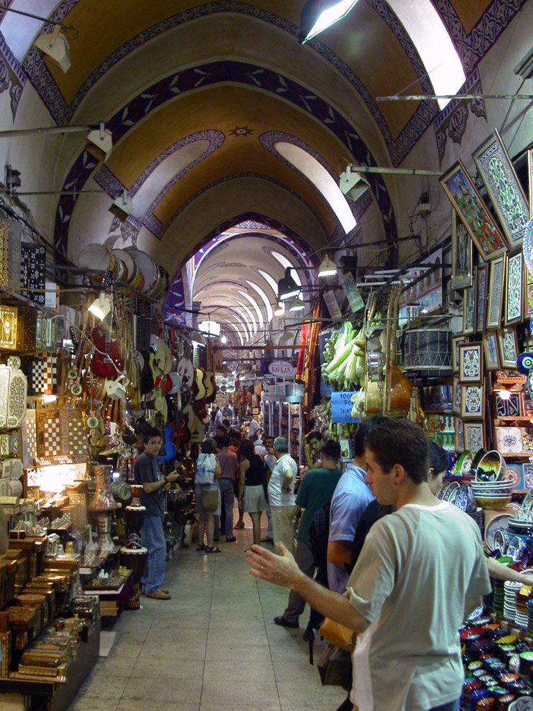 islam architecture - istambul big bazaar.jpg