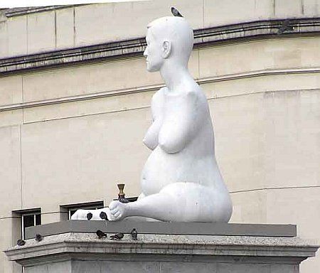 pomniki - Trafalgar Square, London.jpg