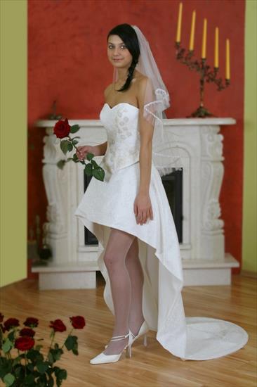 suknie ślubne cd 1 - Tina20120z.jpg