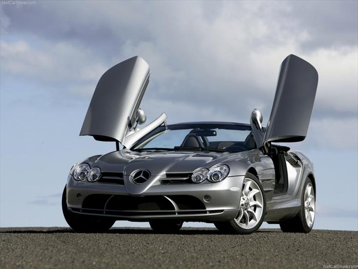 Tapety auta - Mercedes-Benz-SLR_McLaren_Roadster_2008_1024x768_wallpaper_06.jpg