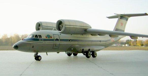 4 modele samolotow transportowych - an-72.jpg