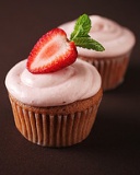 Tapety 128-160 - Strawberry_Cupcake.jpg