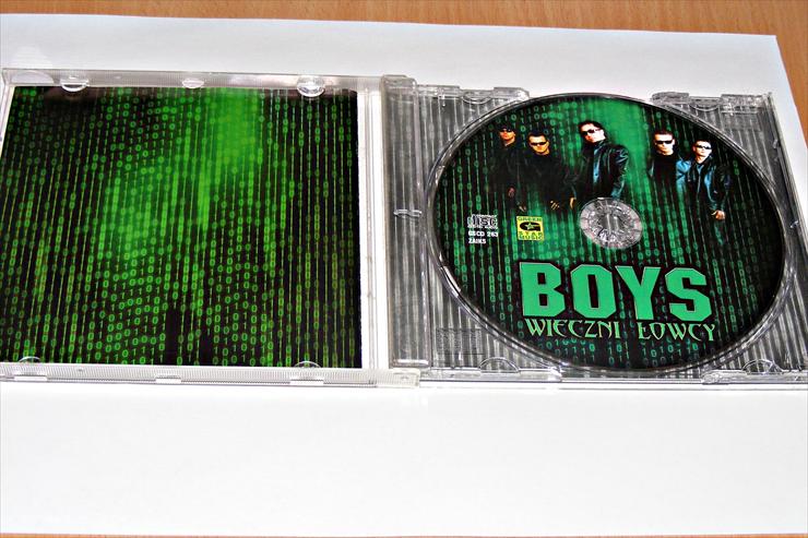 BOYS--albumy-----MOJA KOLEKCJA PŁYT i KASET - BOYS----WIECZNI ŁOWCY.JPG