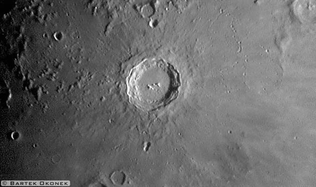 Zdjęcia kosmos - Księżyc 2c cyfr. Krater Kopernik.jpg