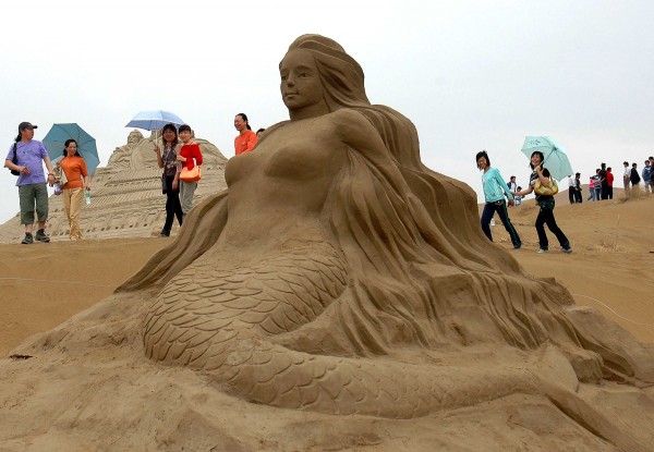 Rzeźby z piasku - Rzeźba.jpg