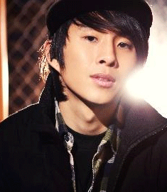 Eric Yorkie - Justin Chon - justin-serious1.gif