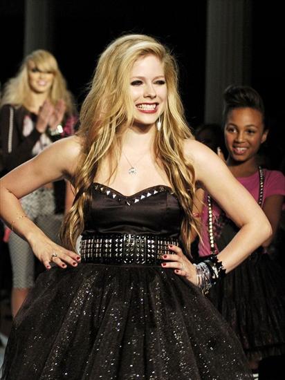 Fashion Show - Avril Lavigne AbbeyDawn Fashion Show 36.jpg