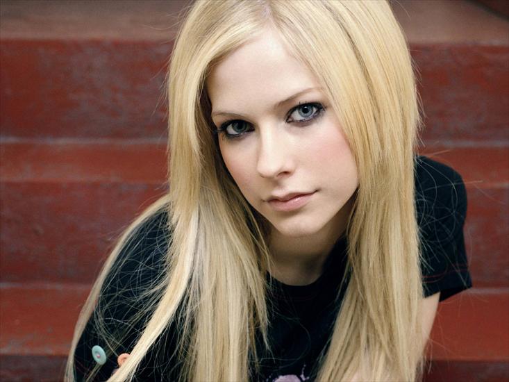 Avril Lavinge - Avril Lavigne_-_140.jpg