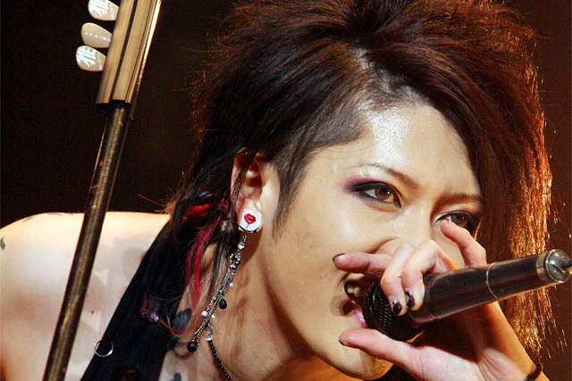 Miyavi - m8mirt.jpg