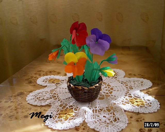 kwiaty z papieru i bibuły - 7y0qBBKhh70oxPUOzB.jpg