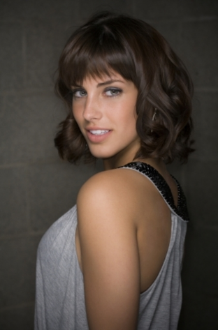Jessica Lowndes - 90210-photos-jessica-lowndes.png