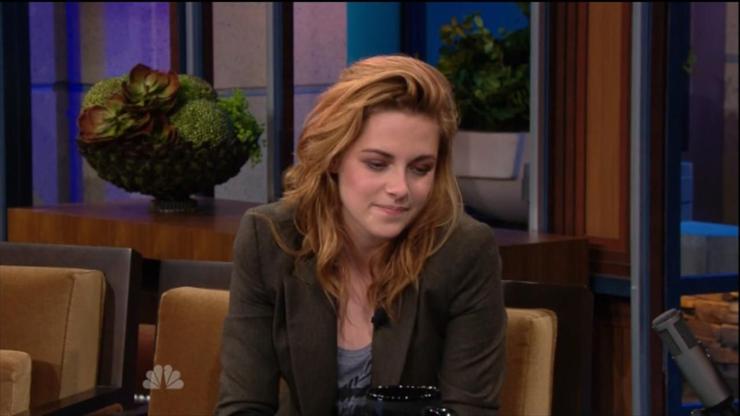 08.10 Kristen w  Tonight Show - LENO0232.jpg