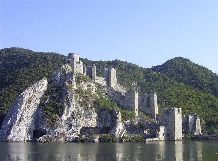 ZAMKI - Golubac_Castle_Serbia.JPG