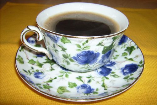 MAŁA  CZARNA - kawowe inspiracje - Filizanka kawy.jpg