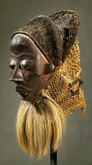 Art Africain - 1801-1900 Masque Pende du sud, bois, rotin, fibres, Zaire Mask Hangs south, Wood, cane, fibers, Zaire.jpg