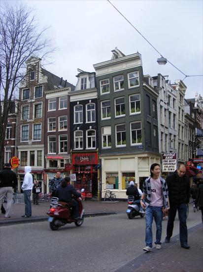 Krzywe domy w Amsterdamie - krzywe_domy_amsterdamu12.jpg