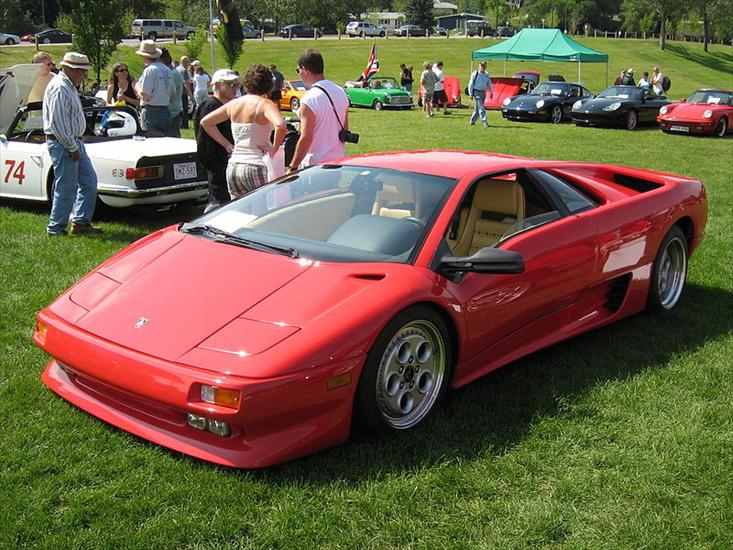 Galeria - Lamborghini Diablo czerwone.jpg