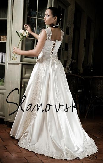 Wedding Dresses - 02 - 025.jpg
