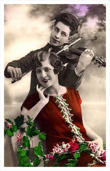 Retro Pary - Vintage_Tinted_Postcard_Couple_by_inspyretash_stock.png