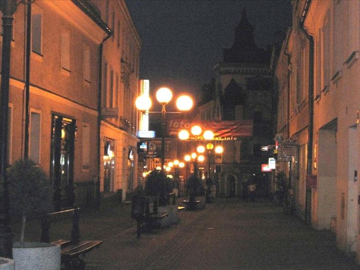 Moje miasto - Nocą 1 .jpg